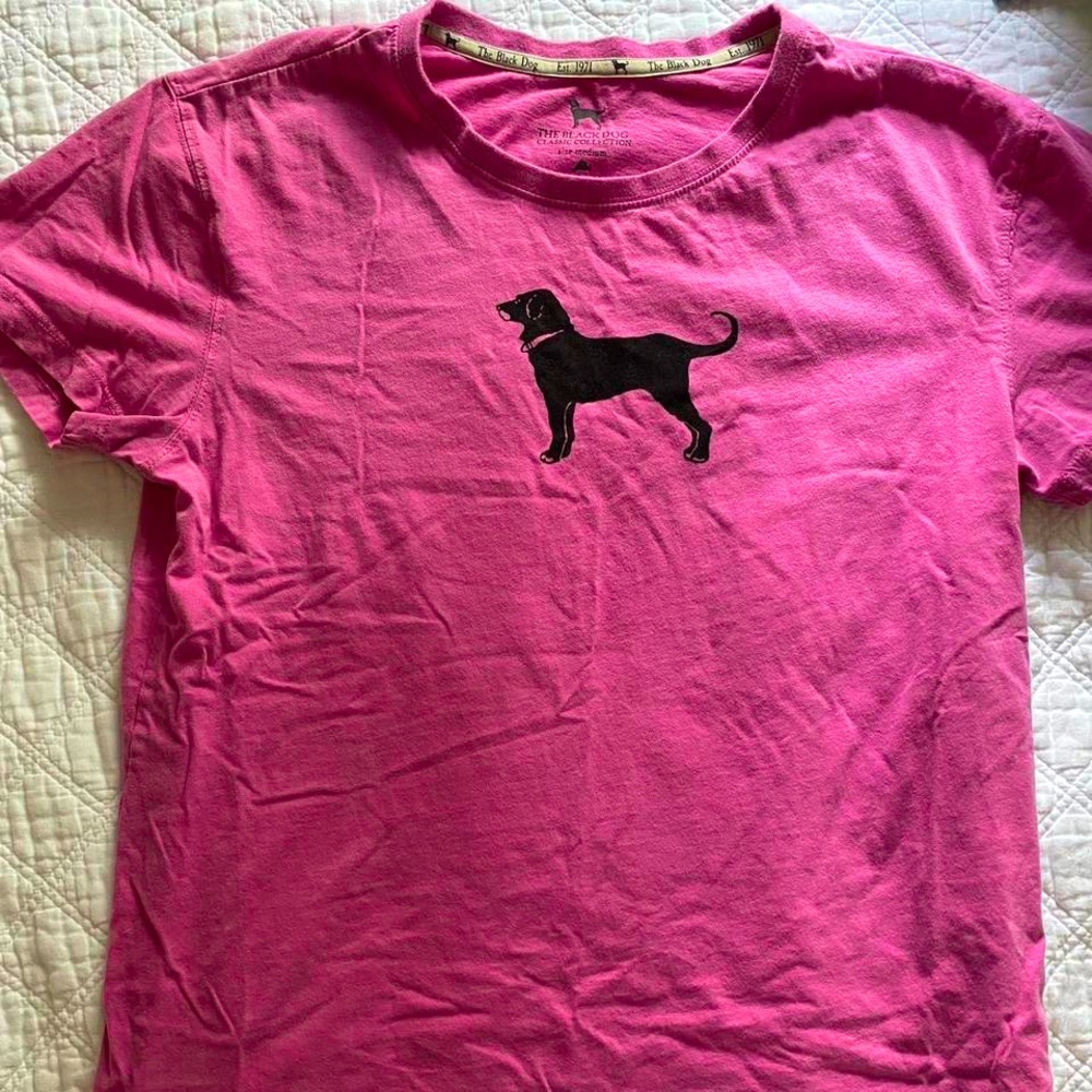 The Black Dog Tee Shirt Women’s